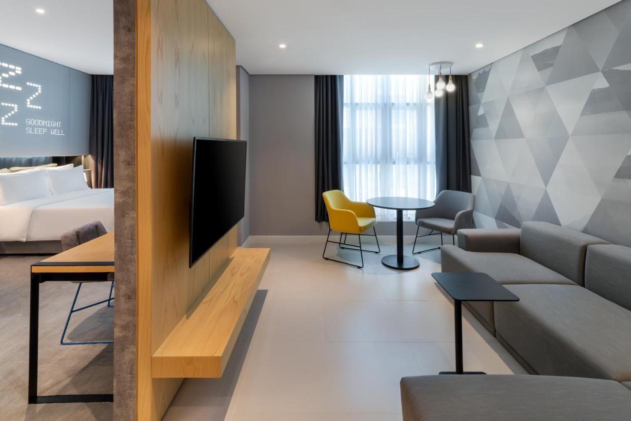 Studio M Al Barsha Hotel By Millennium Dubai Eksteriør billede