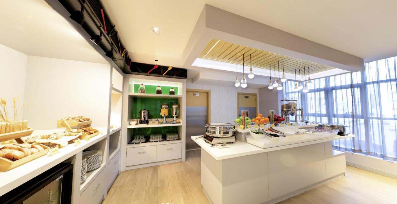 Studio M Al Barsha Hotel By Millennium Dubai Eksteriør billede